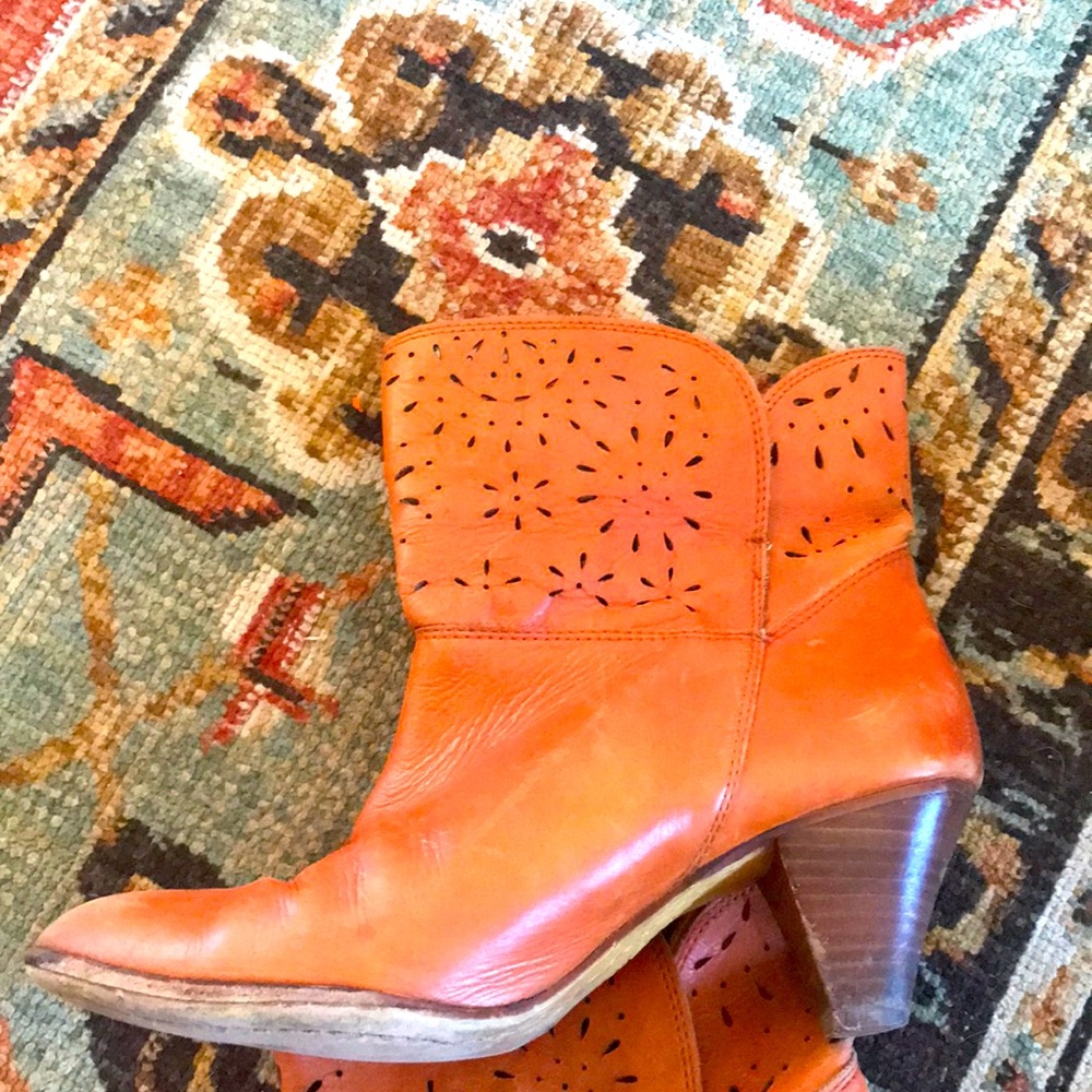 Two pairs of Latigo booties!  A beautiful brown and a black pair.